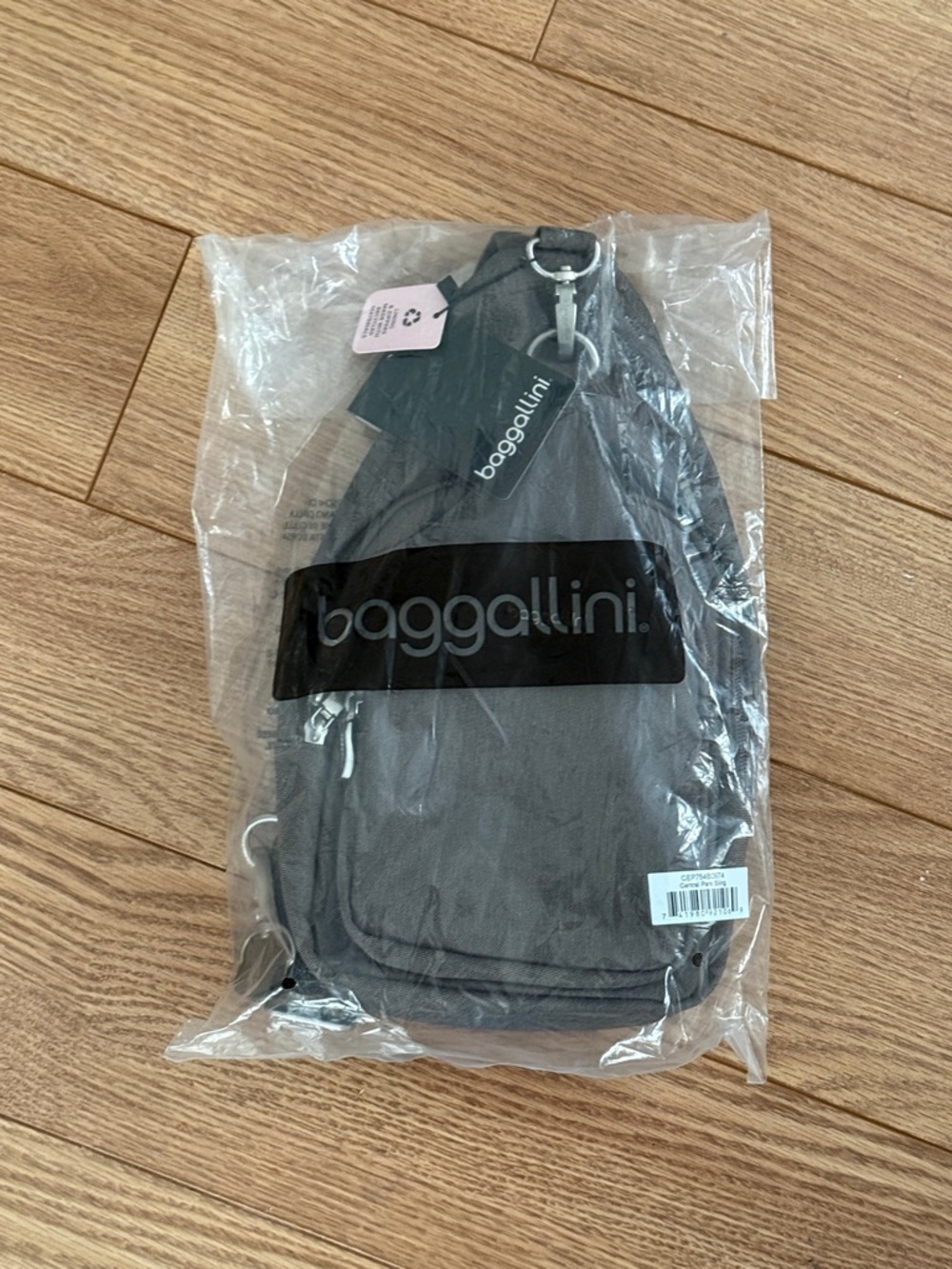 Baggallini Charcoal Securtex Anti-Theft Daytripper Sling Bag - Picture 3 of 4
